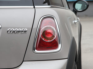 2012款COOPER Baker Street 尾灯