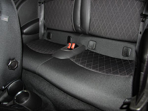 2012COOPER Baker Street g