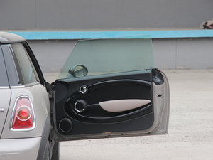 2012COOPER Baker Street g