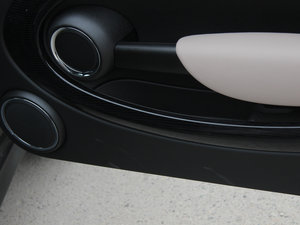 2012COOPER Baker Street g