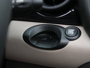 2012COOPER Baker Street g