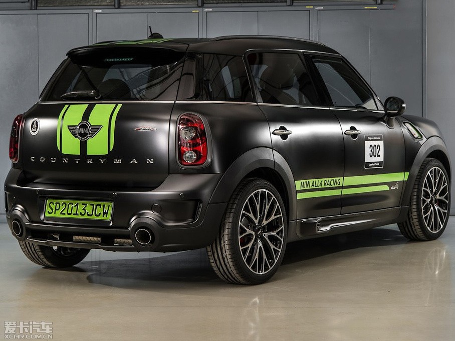 2013MINI JCW COUNTRYMAN JCW ALL4 Dakar