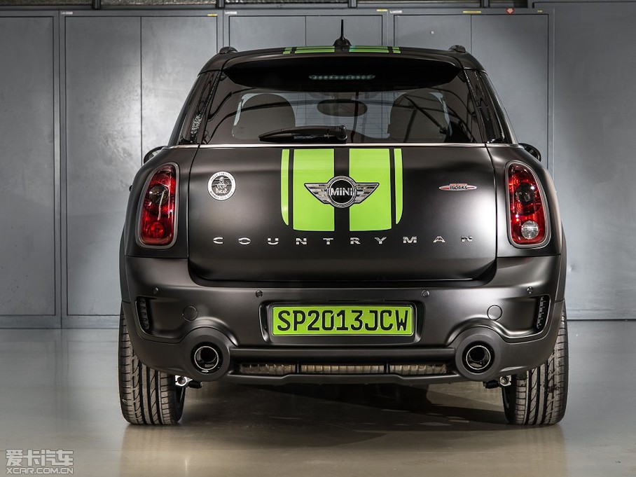 2013MINI JCW COUNTRYMAN JCW ALL4 Dakar