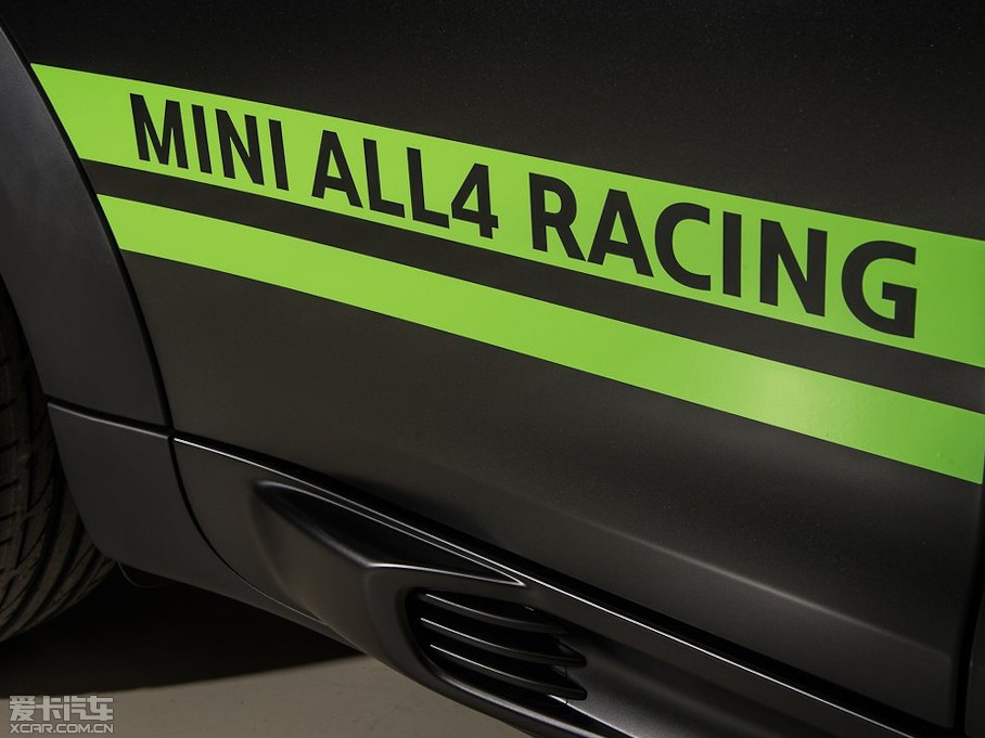 2013MINI JCW COUNTRYMAN JCW ALL4 Dakar