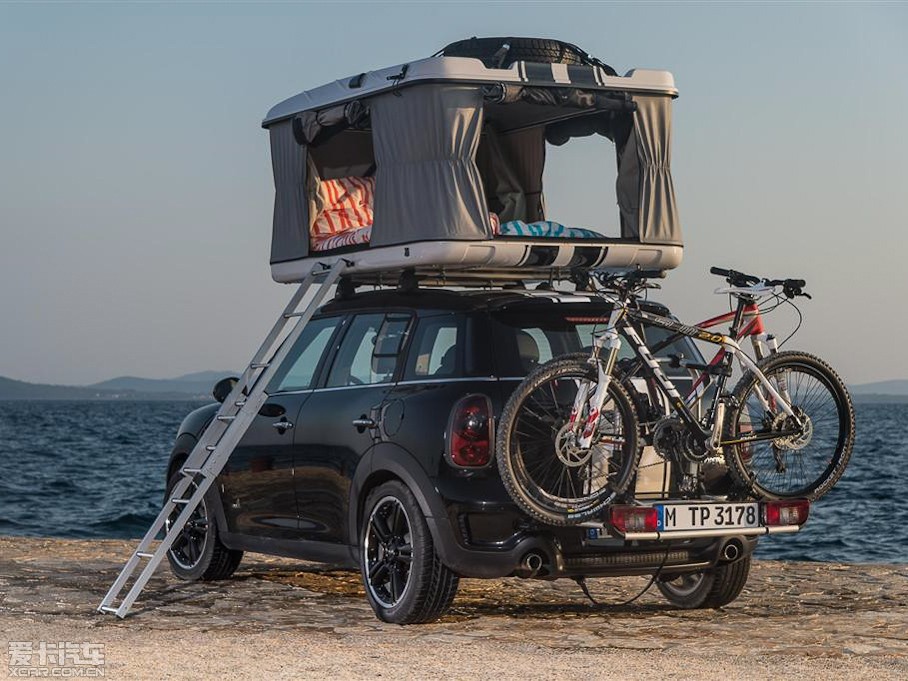2013MINI COUNTRYMAN COOPER S All 4 Camp