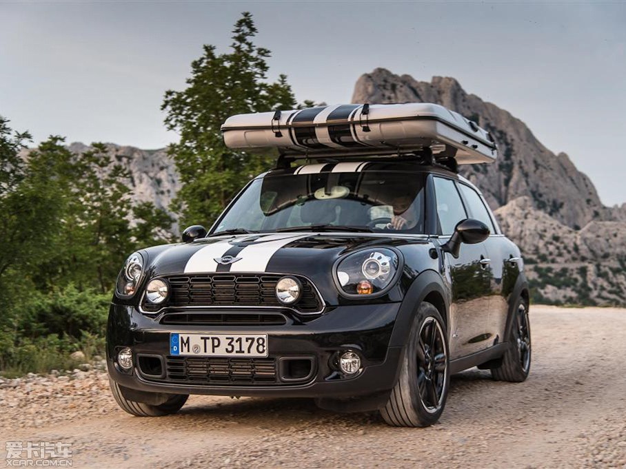 2013MINI COUNTRYMAN COOPER S All 4 Camp