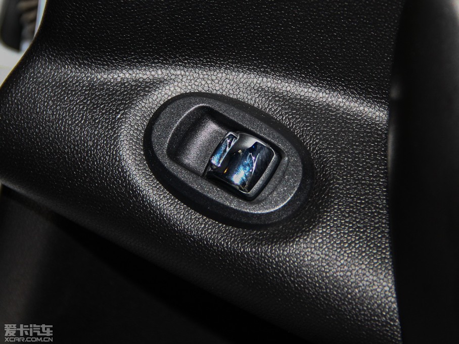 2013MINI COUNTRYMAN COOPER EXCITEMENT