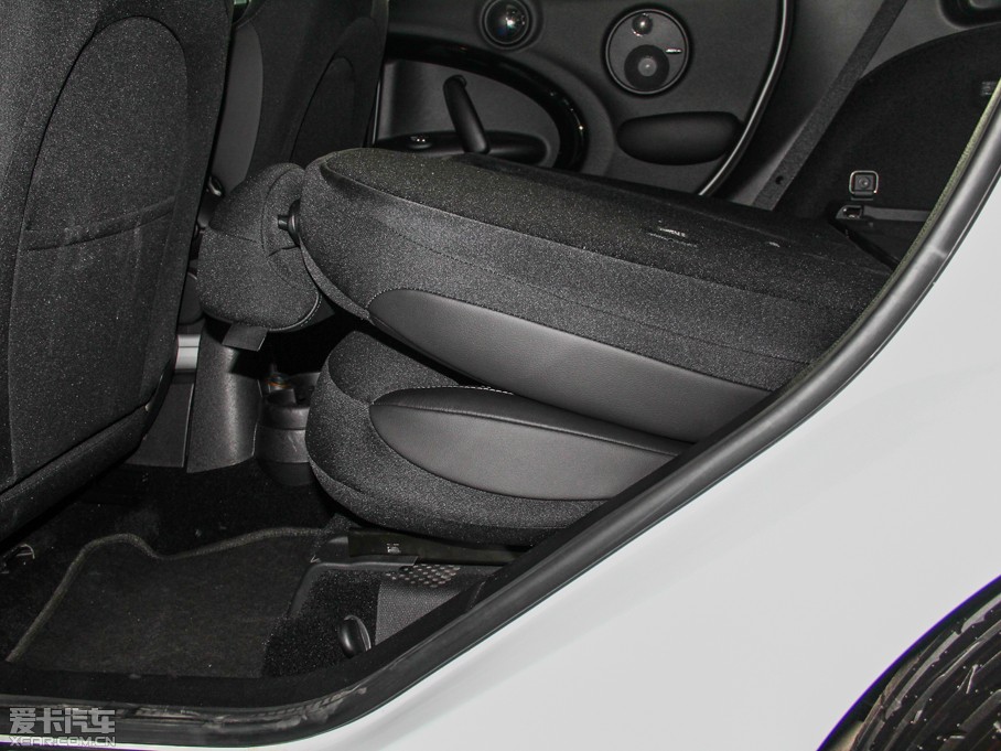 2013MINI COUNTRYMAN COOPER EXCITEMENT