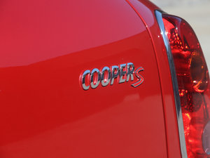 2013COOPER S ^