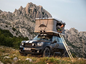 2013COOPER S All 4 Camp w^