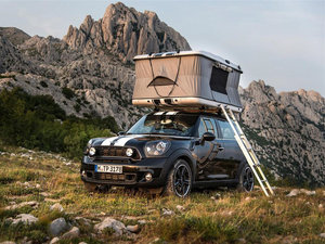 2013COOPER S All 4 Camp w^