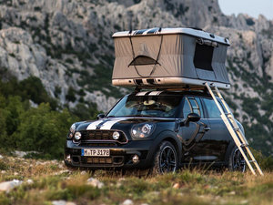 2013COOPER S All 4 Camp w^