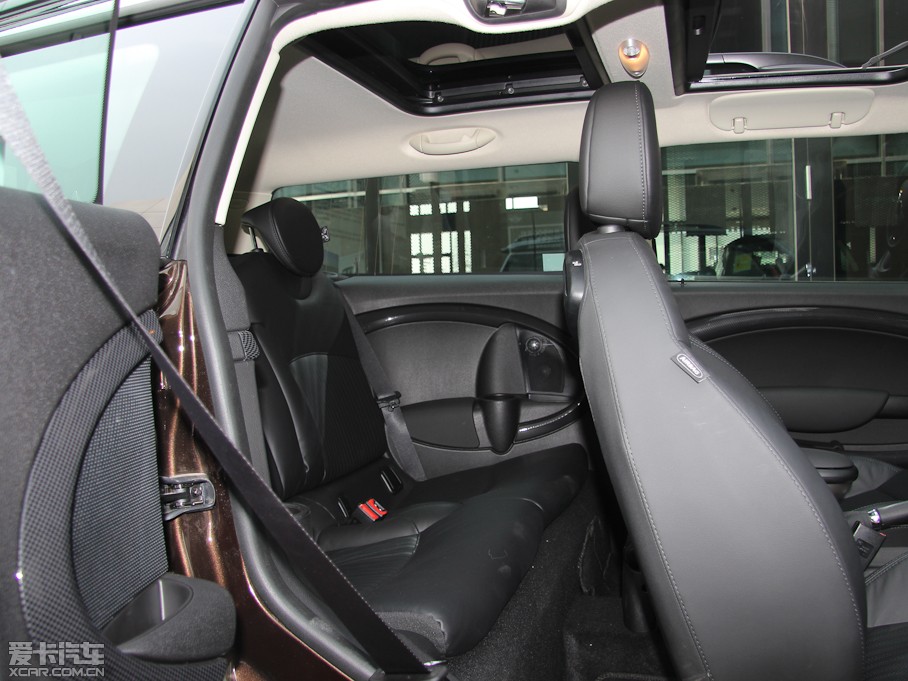 2013MINI CLUBMAN COOPER S CLUBMAN Excitement