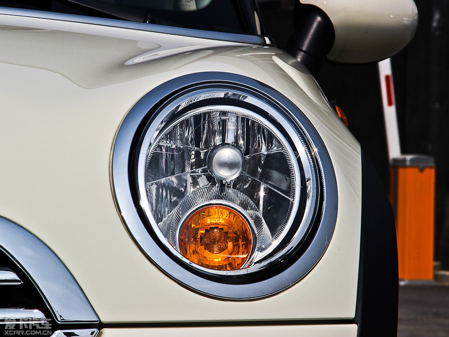 2013MINI CLUBMAN ONE CLUBMAN