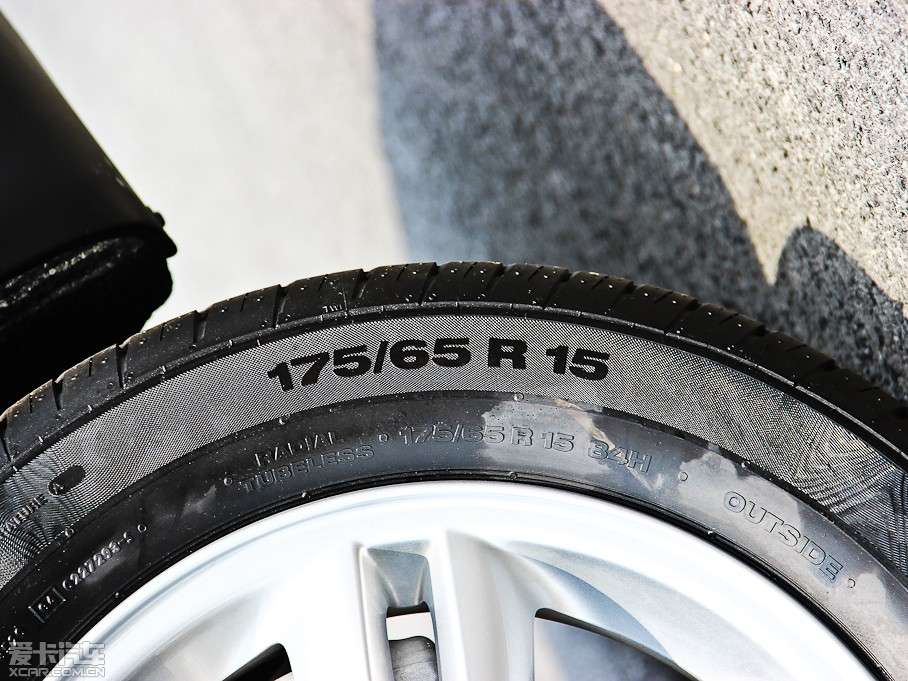 2013MINI CLUBMAN ONE CLUBMAN