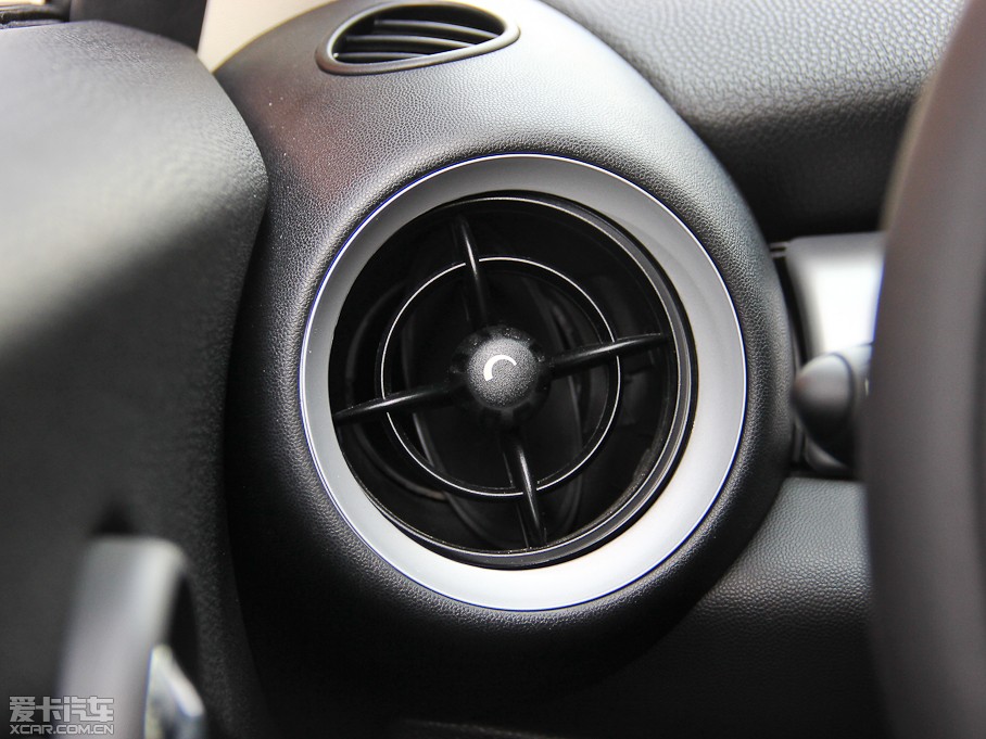 2013MINI CLUBMAN ONE CLUBMAN