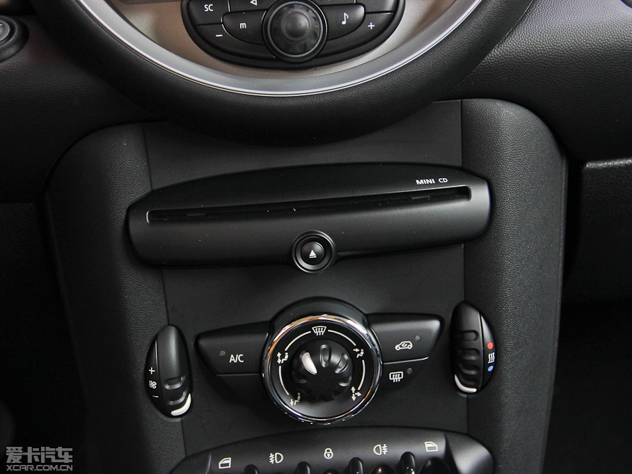 2013MINI CLUBMAN ONE CLUBMAN