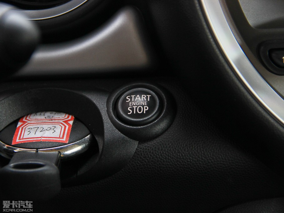 2013MINI CLUBMAN ONE CLUBMAN