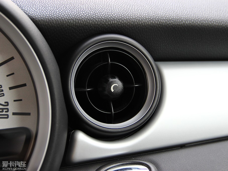 2013MINI CLUBMAN ONE CLUBMAN