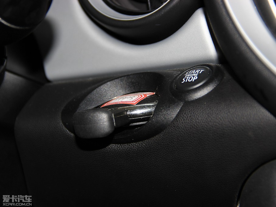 2013MINI CLUBMAN ONE CLUBMAN