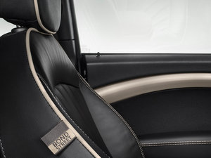 20131.6T Bond Street g