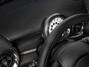 20131.6T Bond Street п؅^