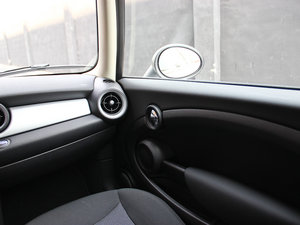 2013ONE CLUBMAN п؅^