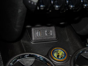 2013COOPER S CLUBMAN Bond Street п؅^