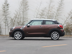 2013款1.6T COOPER S ALL 4 正侧（左）