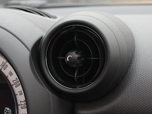 2013款1.6T COOPER S ALL 4 空调出风口