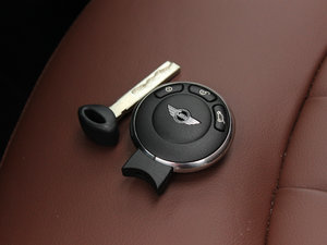 20131.6T COOPER S ALL 4 