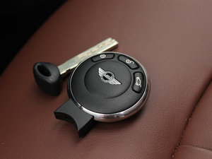 20131.6T COOPER S ALL 4 