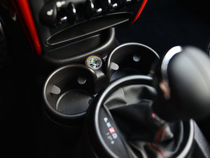 2013款1.6T ALL 4 中控区