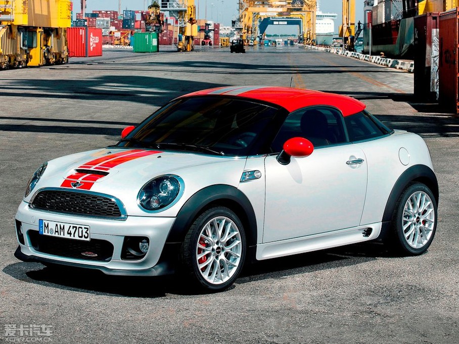 2013MINI JCW COUPE 1.6T