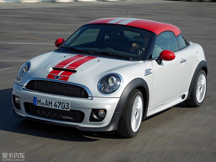 2013MINI JCW COUPE 1.6T