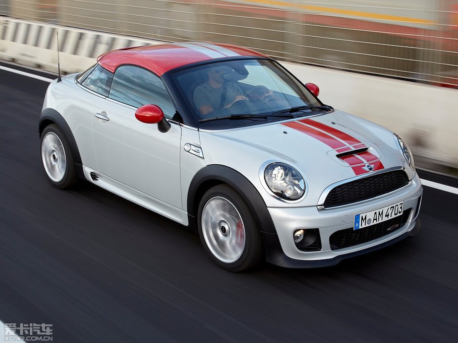 2013MINI JCW COUPE 1.6T