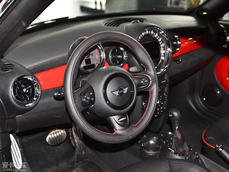 2013MINI JCW COUPE 1.6T