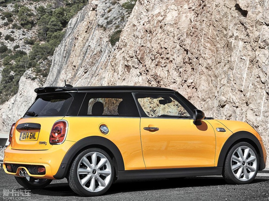 2014MINI COOPER S Fun