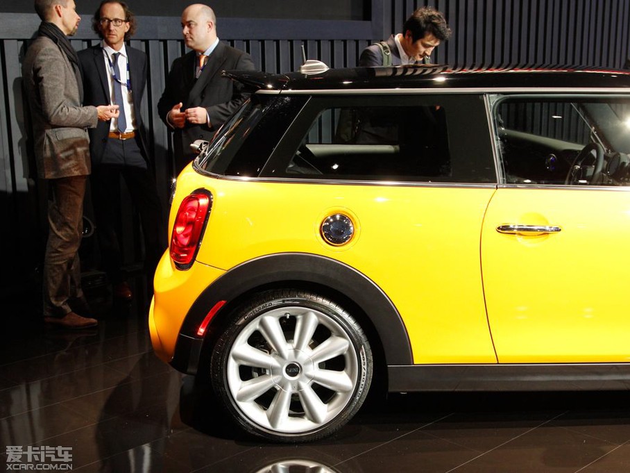 2014MINI COOPER S Fun