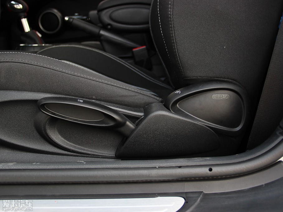 2014MINI 3-DOOR COOPER S Excitement