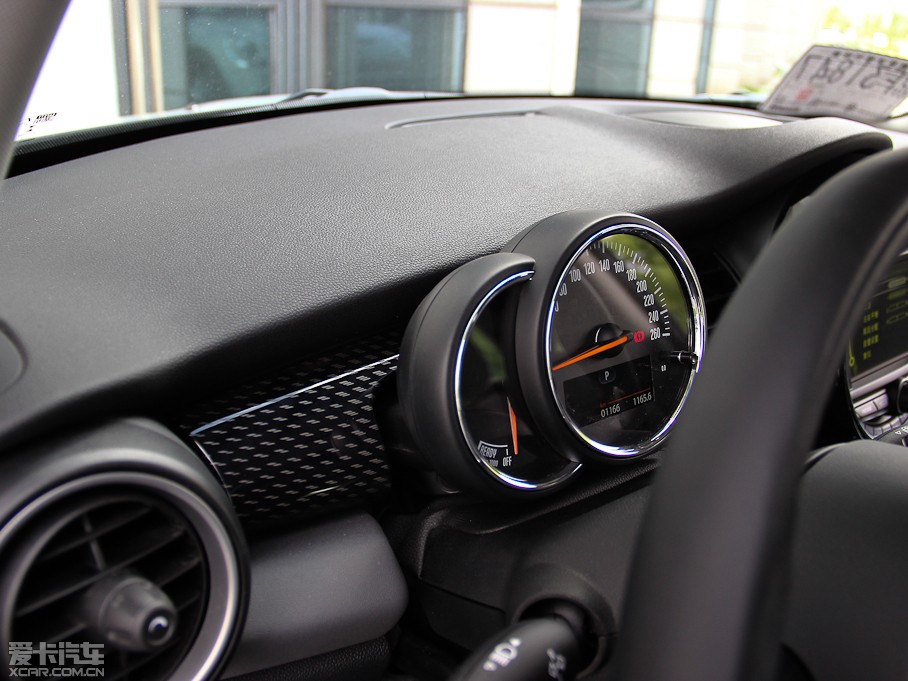 2014MINI 3-DOOR COOPER S Excitement