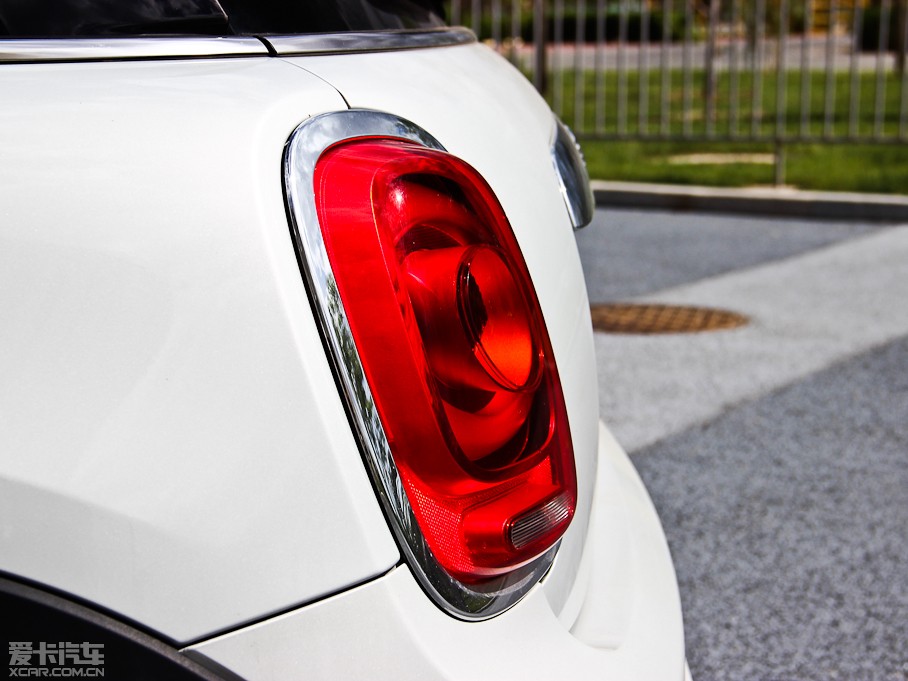 2014MINI 3-DOOR COOPER S Excitement