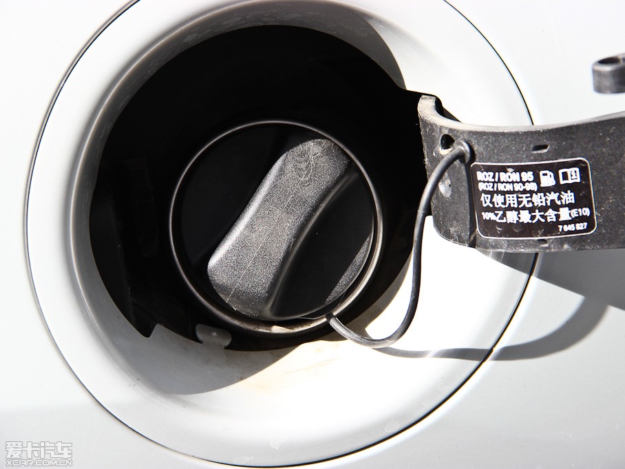 2014MINI 3-DOOR COOPER S Excitement