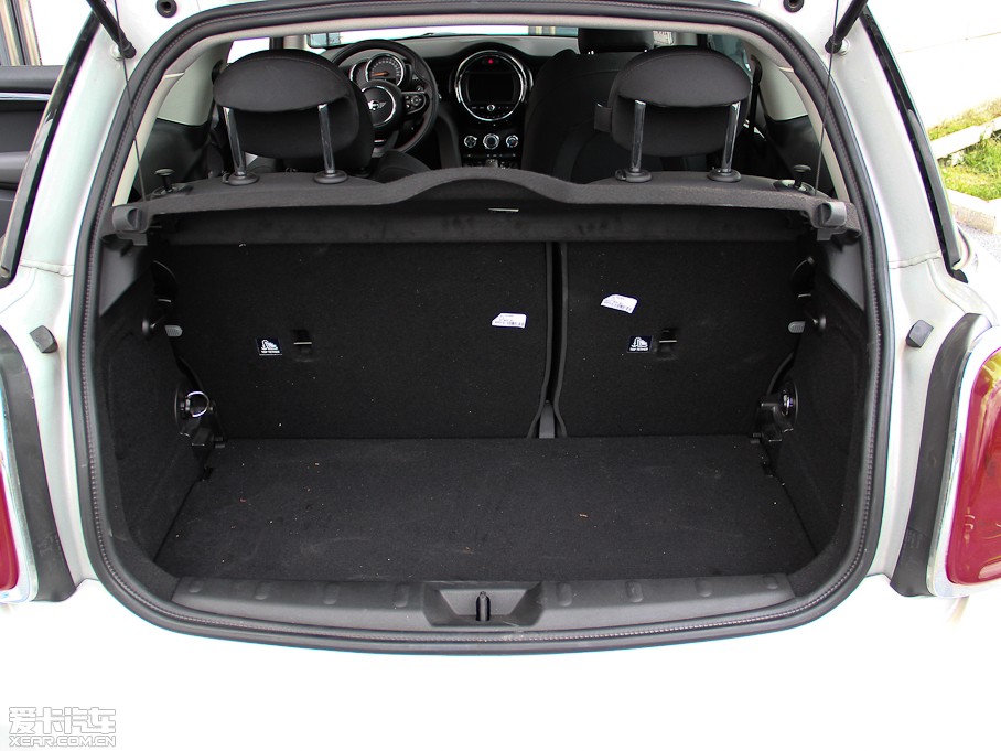 2014MINI 3-DOOR COOPER S Excitement