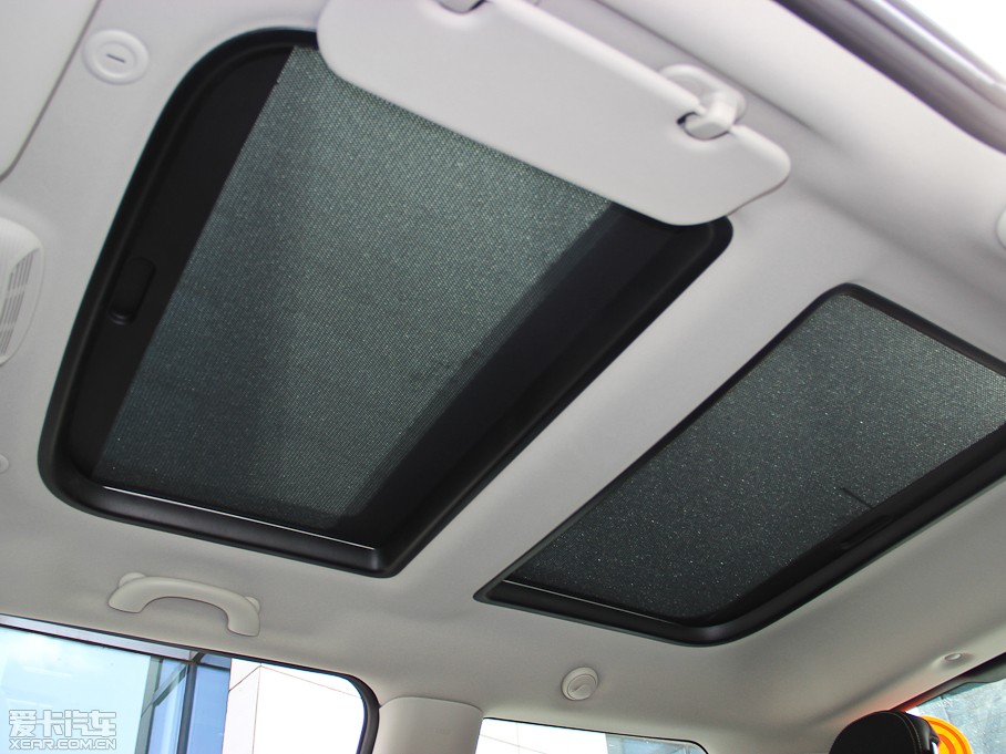 2014MINI 3-DOOR COOPER S Excitement