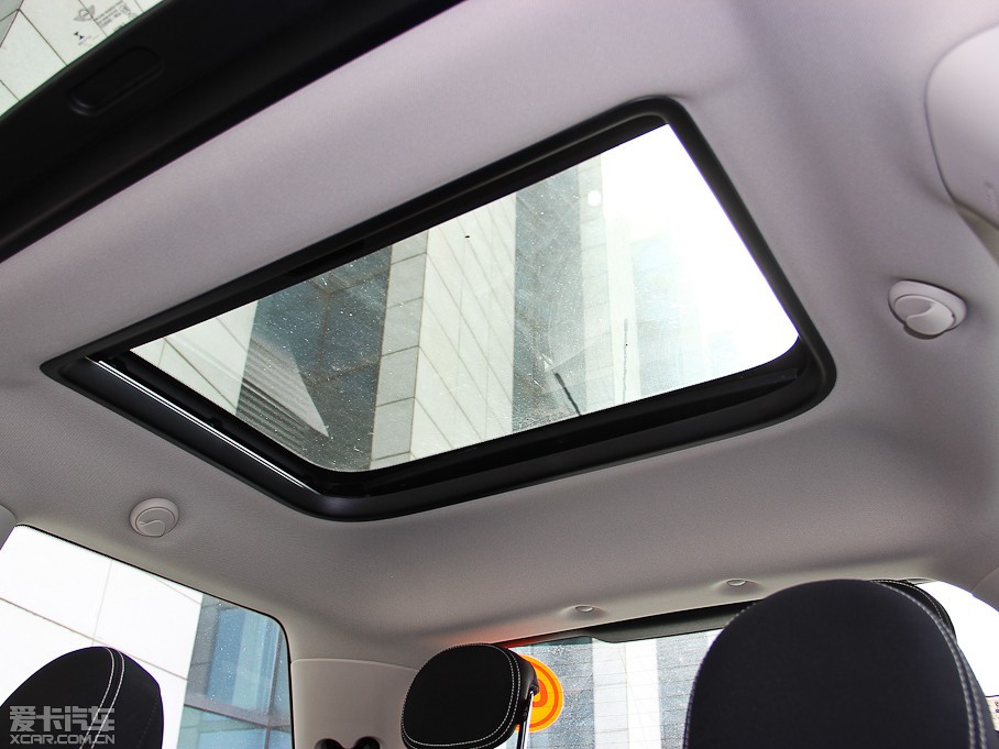 2014MINI 3-DOOR COOPER S Excitement