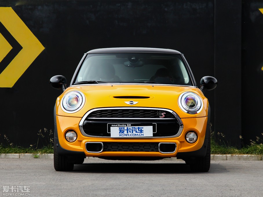 2014MINI 3-DOOR COOPER S Excitement
