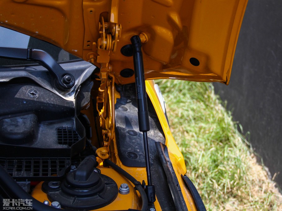 2014MINI 3-DOOR COOPER S Excitement