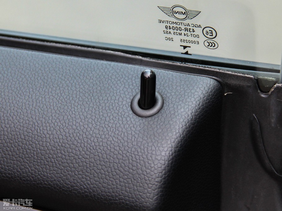 2014MINI 3-DOOR COOPER S Excitement