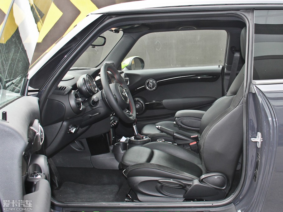 2014MINI COOPER S Fun